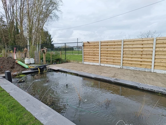 Plaatsen van omheiningen Knesselare (Aalter), Oost-Vlaanderen